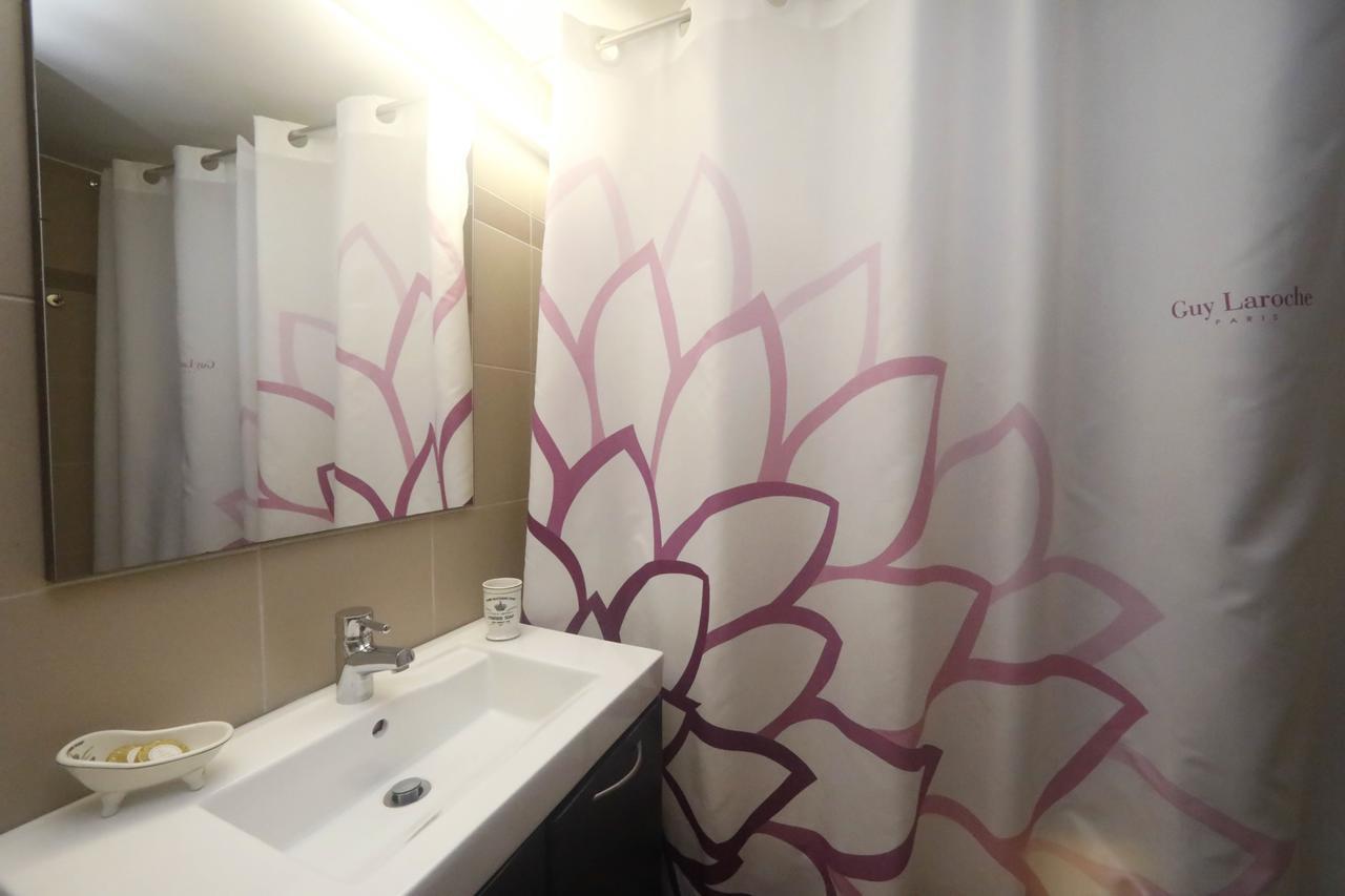 Gazi Boutique Apartment 2 Athen Eksteriør bilde