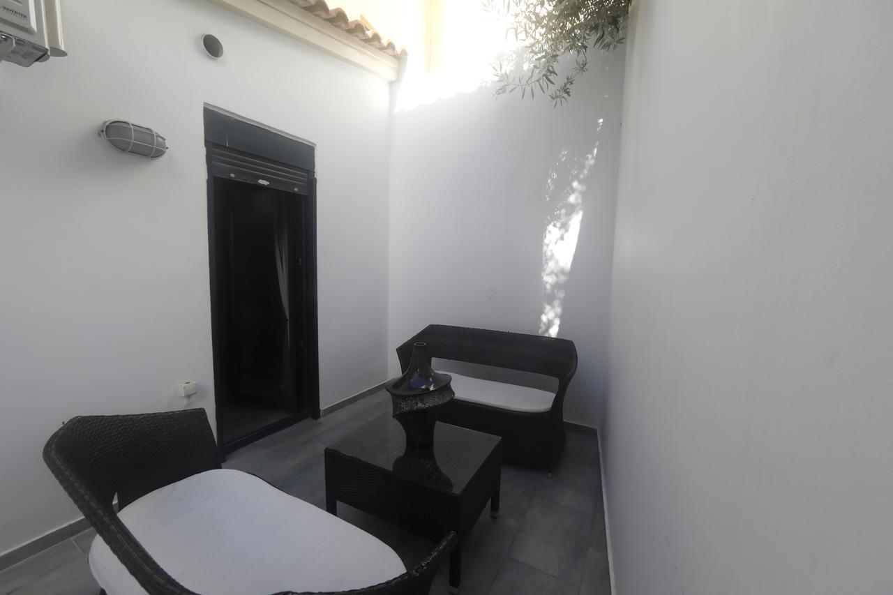 Gazi Boutique Apartment 2 Athen Eksteriør bilde