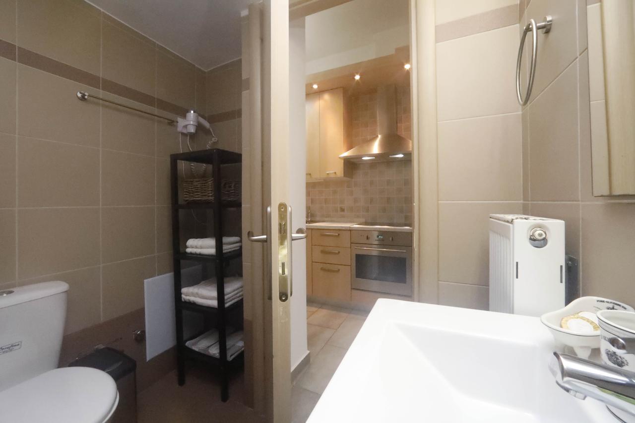Gazi Boutique Apartment 2 Athen Eksteriør bilde